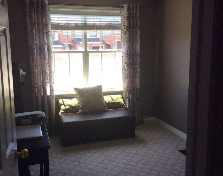 34 Coldstream Run, Dartmouth, Nova Scotia B2W 0A3 Canada
