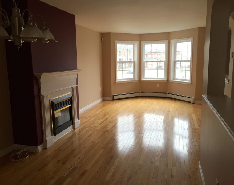 45 Woodhaven Close, Dartmouth, Nova Scotia B2W 6P9 Canada