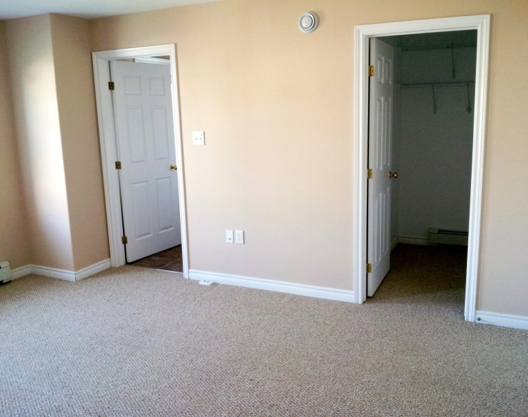 45 Woodhaven Close, Dartmouth, Nova Scotia B2W 6P9 Canada