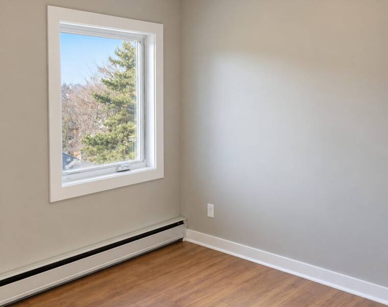 5/220 Prince Arthur, Dartmouth, Nova Scotia B2Y 3K3 Canada