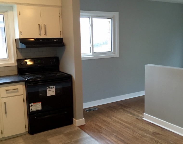 Main Floor/4 Rodney Road, Dartmouth, Nova Scotia B2Y 3V4 Canada