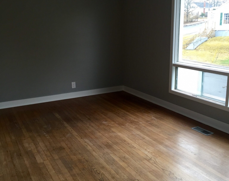 Main Floor/4 Rodney Road, Dartmouth, Nova Scotia B2Y 3V4 Canada