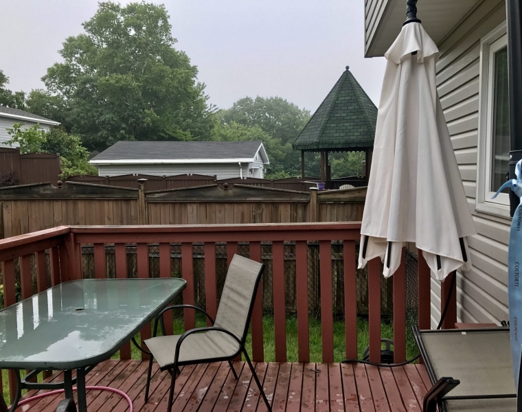 32 Chinook Court, Dartmouth, Nova Scotia B3A 4Y4 Canada