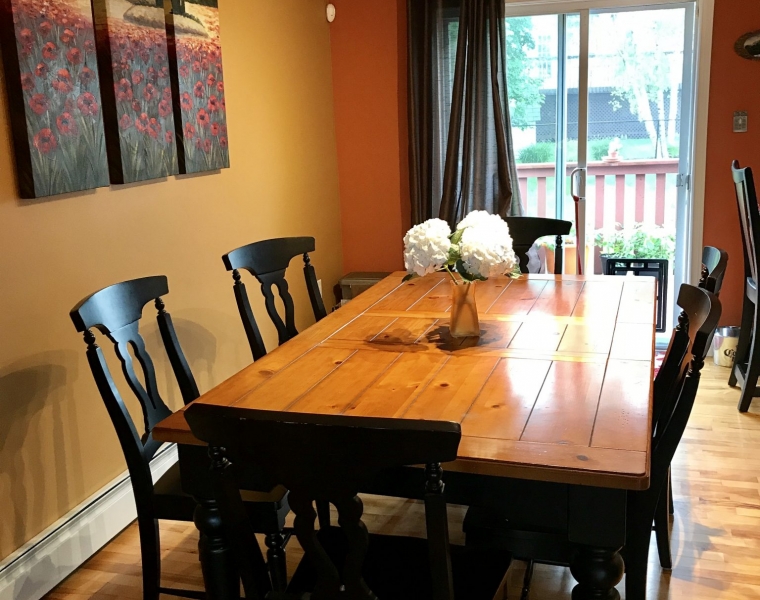 32 Chinook Court, Dartmouth, Nova Scotia B3A 4Y4 Canada