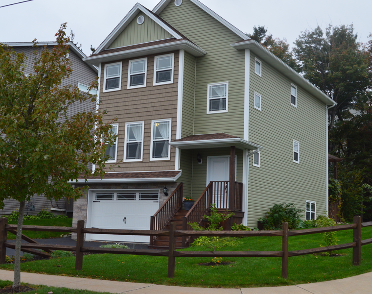 4 Viridian Drive, Dartmouth, Nova Scotia B3A 0B9 Canada