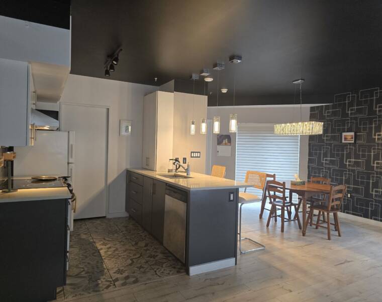 201/5221 Nora Bernard Street, Halifax, Nova Scotia B3K 0B6 Canada