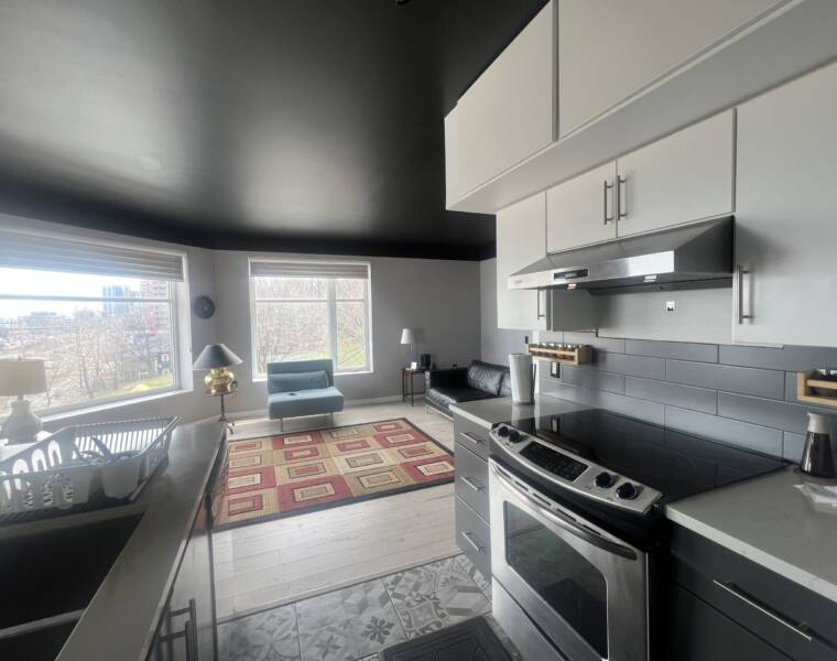 201/5221 Nora Bernard Street, Halifax, Nova Scotia B3K 0B6 Canada
