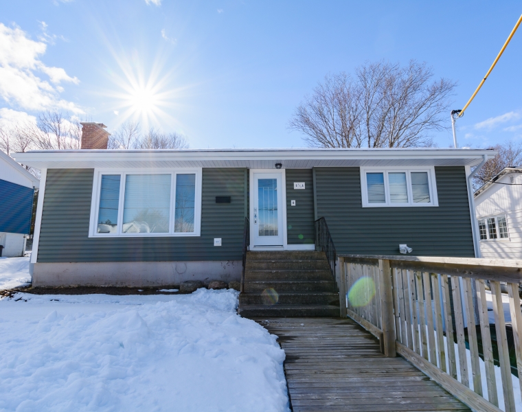 8.5 Ellen Drive, Dartmouth, Nova Scotia B2W 2J8 Canada