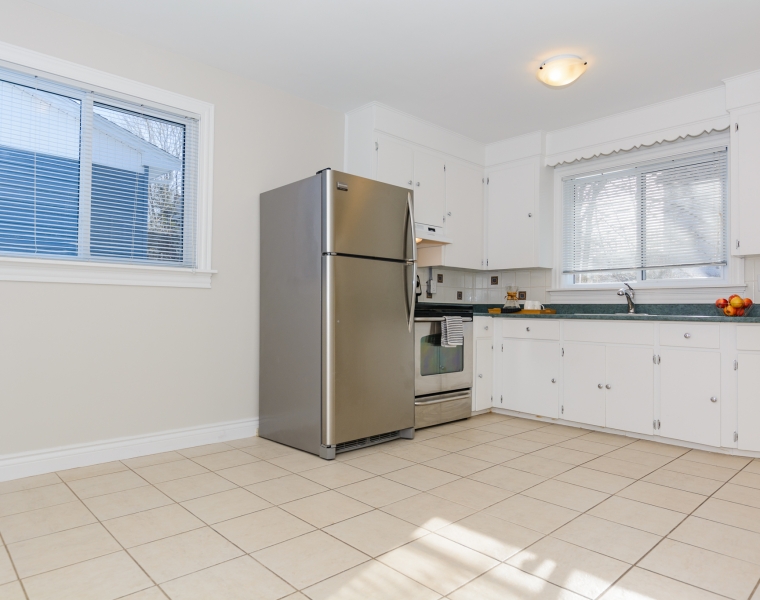 8.5 Ellen Drive, Dartmouth, Nova Scotia B2W 2J8 Canada