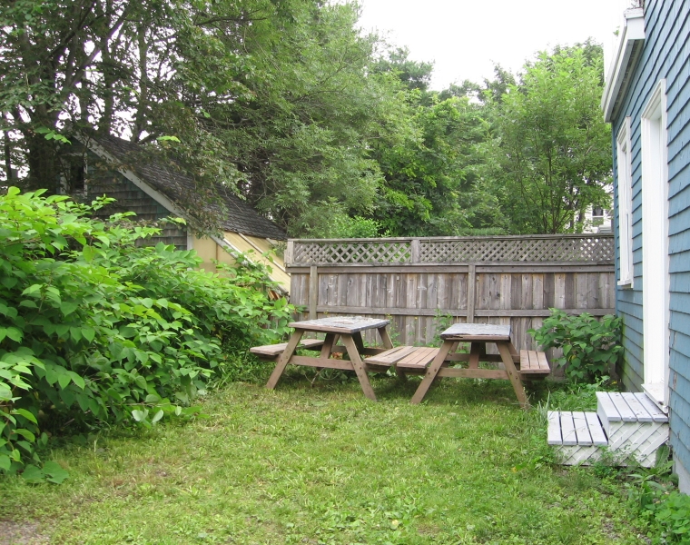 Lower/6091 Compton Avenue, Halifax, Nova Scotia B3K 1E8 Canada