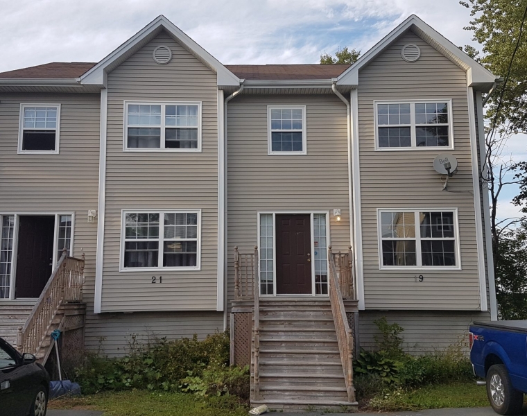 19 Stefanie Lane, Middle Sackville, Nova Scotia B4E 0A4 Canada