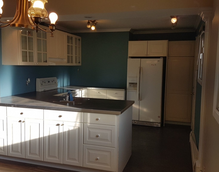 52 Pope Crescent, Lower Sackville, Nova Scotia B4C 2A5 Canada
