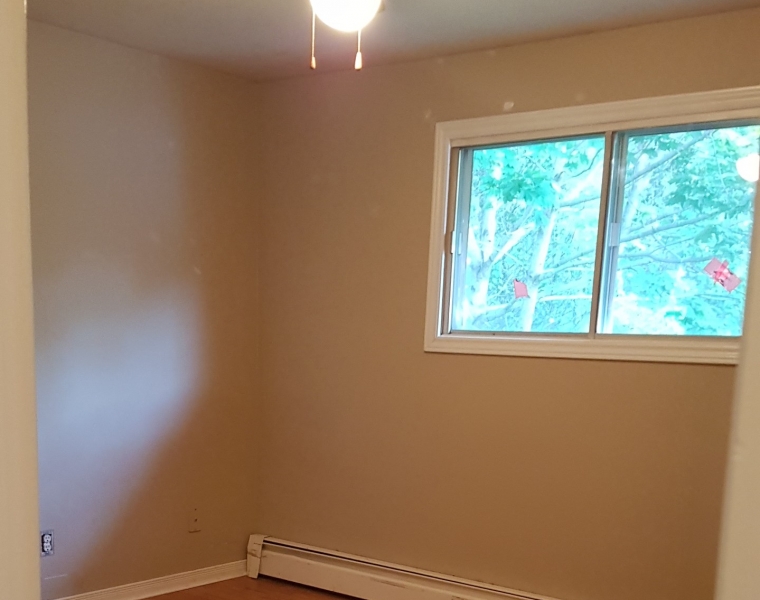 52 Pope Crescent, Lower Sackville, Nova Scotia B4C 2A5 Canada