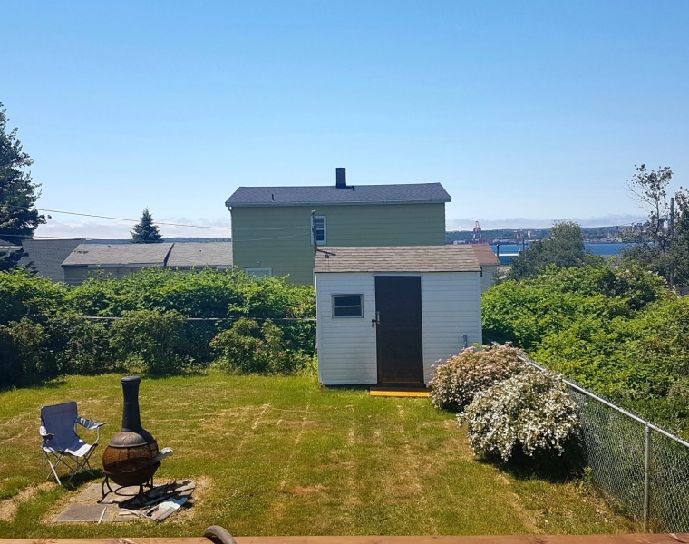 10 Provost Street, Dartmouth, NS B2W 1B4 Canada