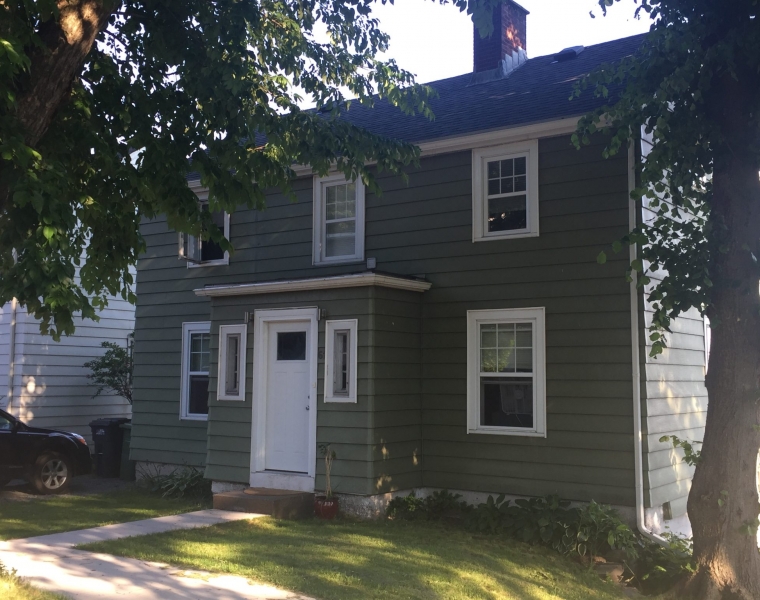 61 Fairbanks Street, Dartmouth, Nova Scotia B3A 1C2 Canada