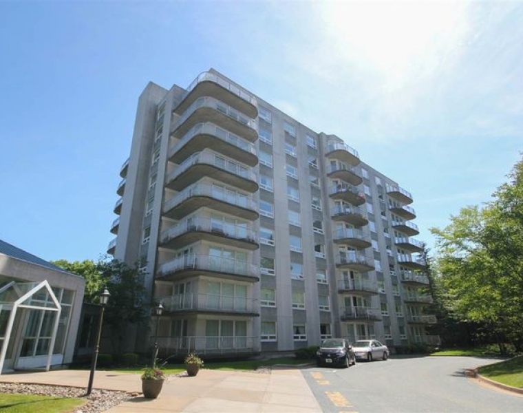 Dartmouth, Nova Scotia B3A 4T7 Canada