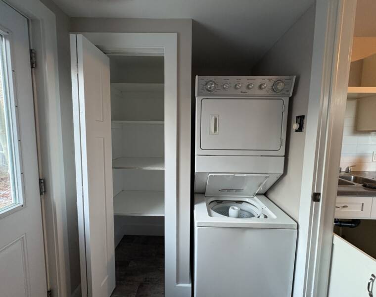 20A Pleasant Street, Dartmouth, Nova Scotia B2Y 3P2 Canada