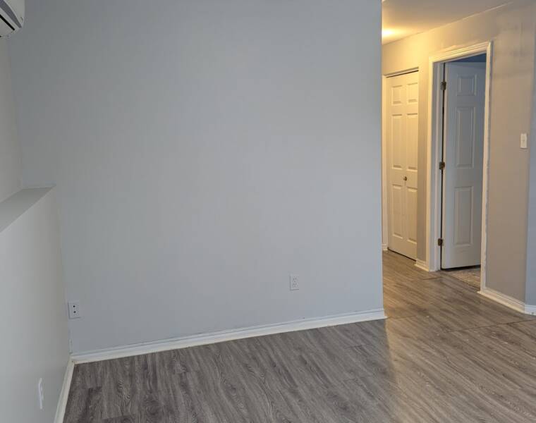 10 Abrams Way, Halifax, Nova Scotia B3P 2S1 Canada