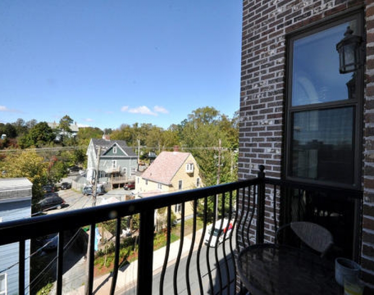 302/70 Octherloney Street, Dartmouth, Nova Scotia B2Y 1C2 Canada