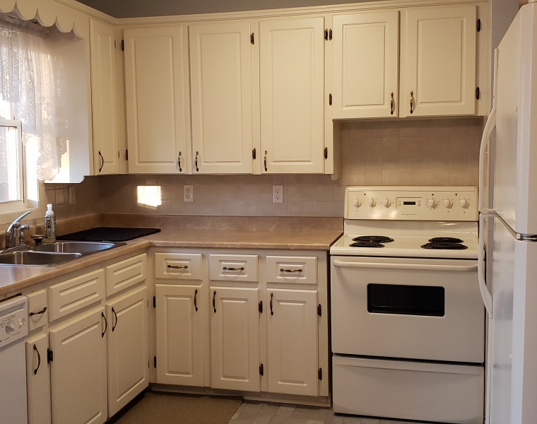 11 Grennan Drive, Lower Sackville, Nova Scotia B4C 3C4 Canada
