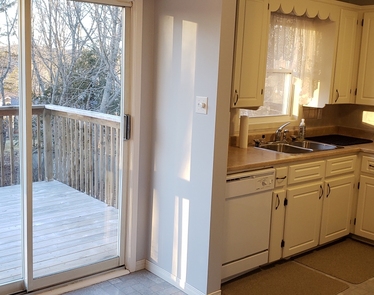 11 Grennan Drive, Lower Sackville, Nova Scotia B4C 3C4 Canada
