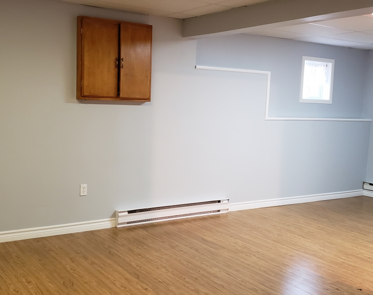 11 Grennan Drive, Lower Sackville, Nova Scotia B4C 3C4 Canada