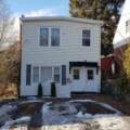 17 MacKay Street, Dartmouth, Nova Scotia B2Y 1R3 Canada