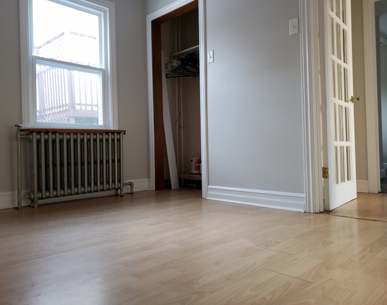 Front/20 Rufus Avenue, Halifax, Nova Scotia B3N 2L5 Canada