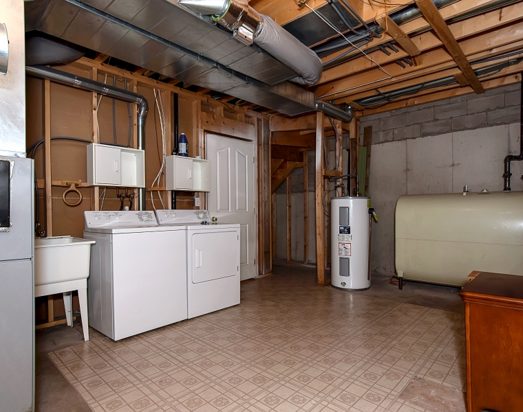 43 Peruz Court, Bedford, Nova Scotia B4A 4G2 Canada