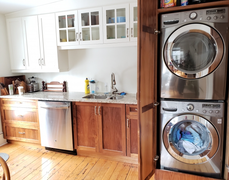Upper/1822 Robie Street, Halifax, Nova Scotia B3H 3G3 Canada