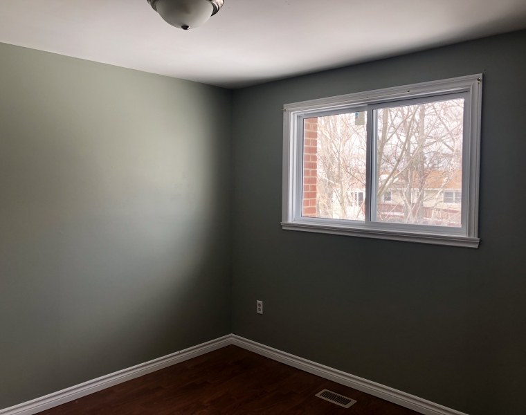 39 Brompton Avenue, Dartmouth, Nova Scotia B2W 4M5 Canada