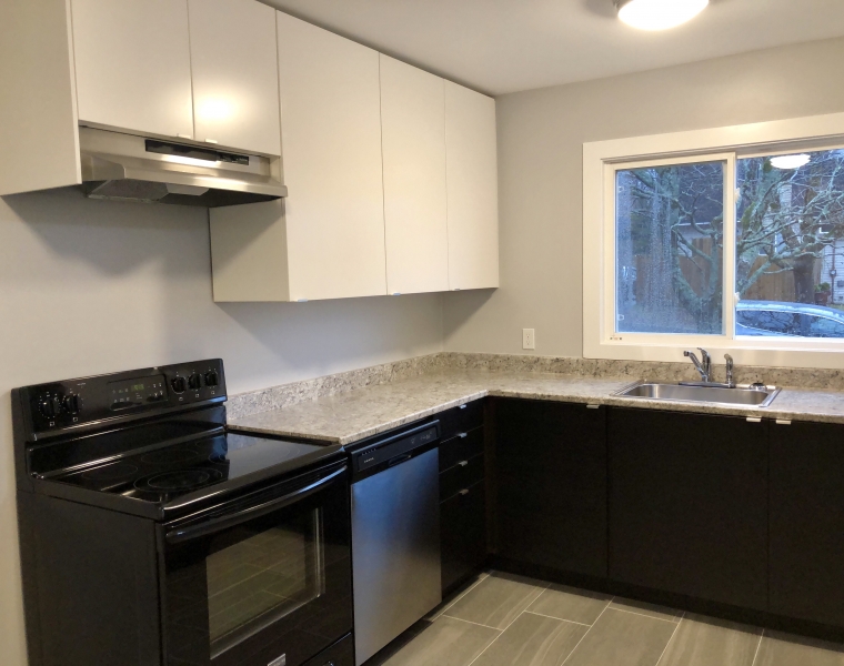 25 Spar Crescent, Dartmouth, Nova Scotia B2W 4A1 Canada