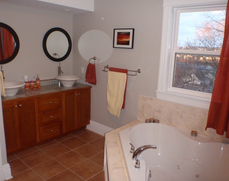 177 Lindenwood Terrace, Dartmouth, Nova Scotia B2W 0G5 Canada