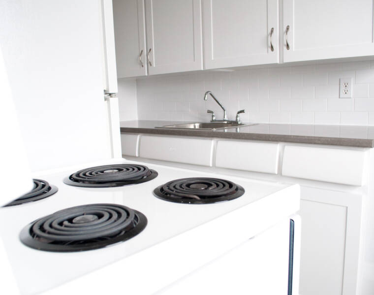 10/10 Mitchell St, Dartmouth, Nova Scotia B3A 3C9 Canada