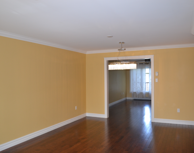 50 Lasalle Court, Bedford, Nova Scotia B4B 1G7 Canada