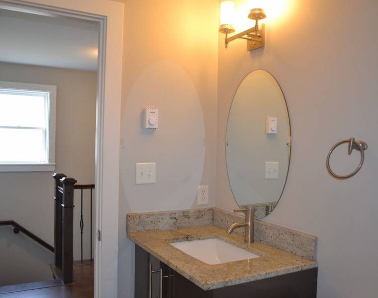 34 Chelmsford Place, Halifax, Nova Scotia B3M 4R2 Canada