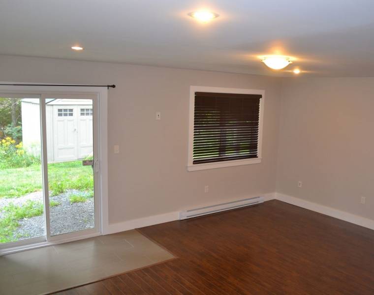 34 Chelmsford Place, Halifax, Nova Scotia B3M 4R2 Canada