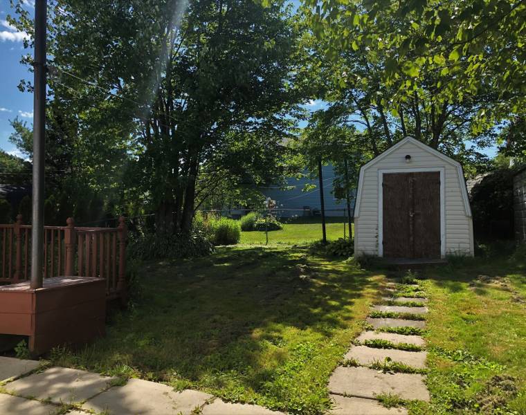 29 Valkyrie Crescent, Dartmouth, Nova Scotia B2W 5B5 Canada
