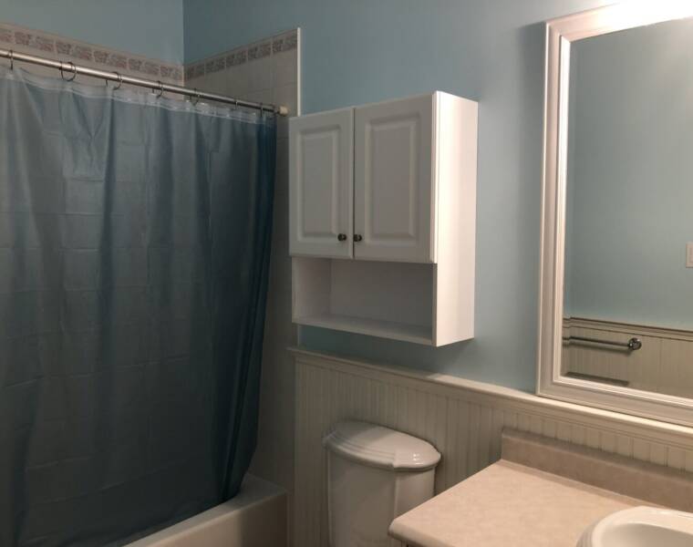 63 Castlewood Drive, Dartmouth, Nova Scotia B2V 2R3 Canada