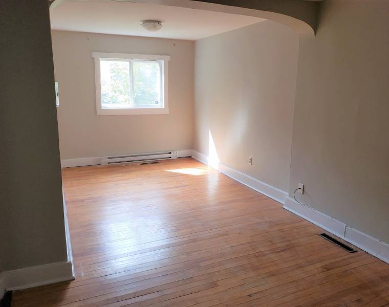 219 Windmill Road, Dartmouth, Nova Scotia B3A 1E9 Canada