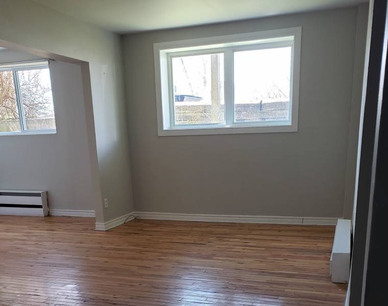 3/22 High Street, Dartmouth, Nova Scotia B2W 1C7 Canada