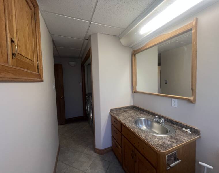 44 View Street, Dartmouth, Nova Scotia B2Y 3B1 Canada