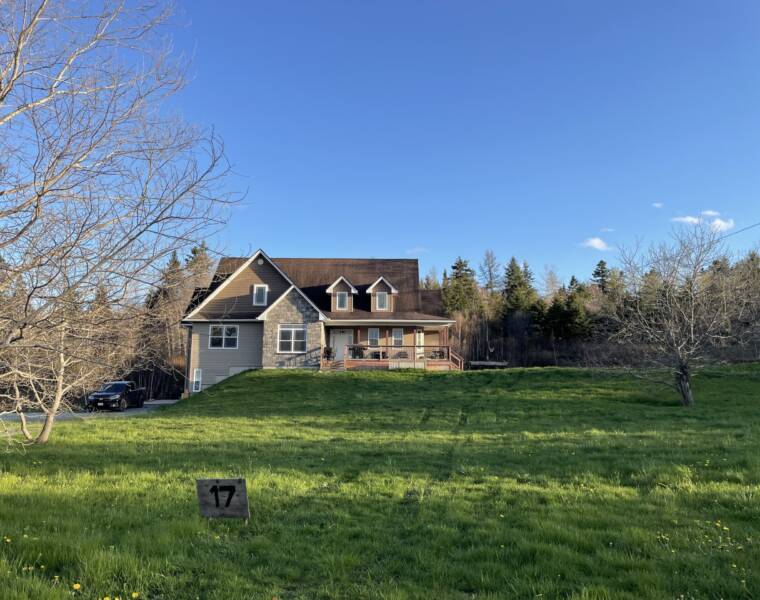 17 Lower Partridge River Road, East Preston, Nova Scotia B2Z 1G7 Canada