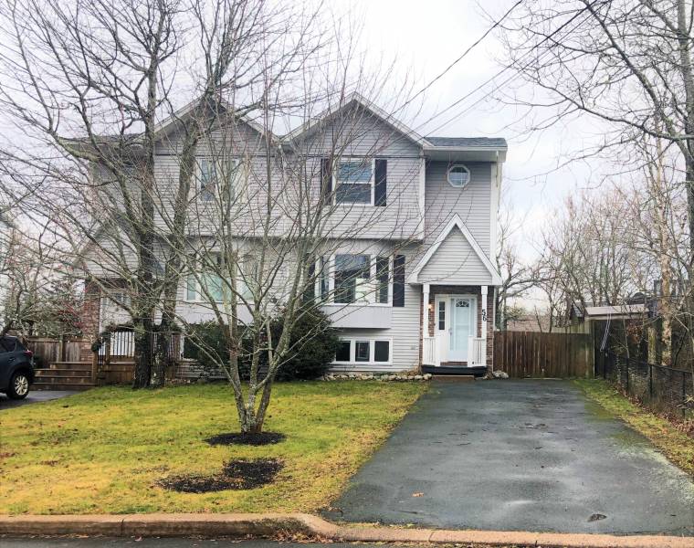 56 Sprucevale Drive, Timberlea, Nova Scotia B3T 1J9 Canada