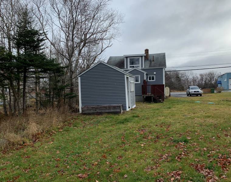 1067 Old Sambro Road, Harrietsfield, Nova Scotia B3V 1B1 Canada