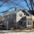 52 Park Avenue, Dartmouth, Nova Scotia B2Y 1A5 Canada