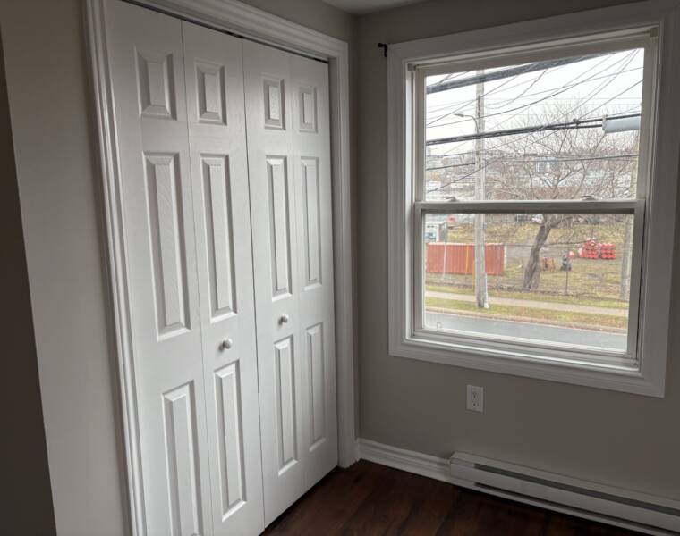 166 Windmill Road, Dartmouth, Nova Scotia B3A 1E6 Canada