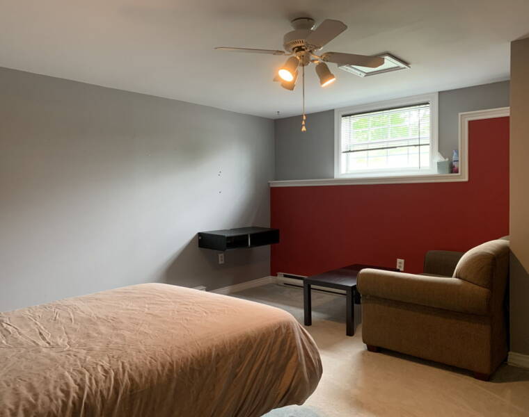 11 Collins Grove Ridge, Dartmouth, Nova Scotia B2W 5Y2 Canada