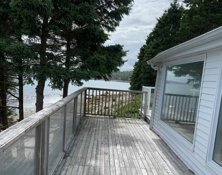 9140 St. Margaret's Bay Road, Hubbards, Nova Scotia B0J 1T0 Canada