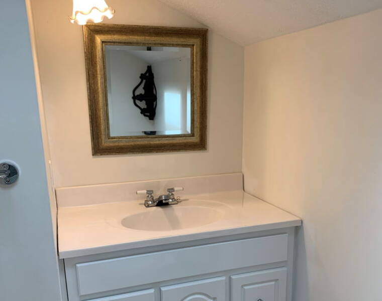 9140 St. Margaret's Bay Road, Hubbards, Nova Scotia B0J 1T0 Canada